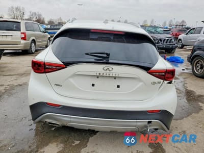 Zdjęcie 6 z 13 samochodu: 2018 INFINITI QX30 BASE VIN:SJKCH5CR8JA049579 - miniatura