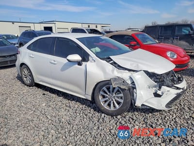 Czwarte zdjęcie samochodu z boku: 2023 TOYOTA COROLLA LE VIN:5YFB4MDE6PP031148 - miniatura