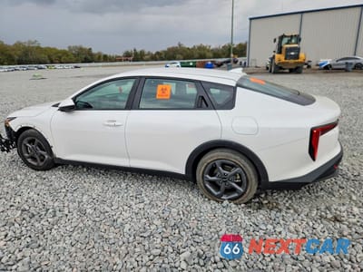 Drugie zdjęcie samochodu z przodu: 2025 KIA K4 LXS VIN:3KPFT4DE5SE182822 - miniatura