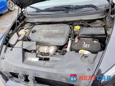 Zdjęcie 12 z 13 samochodu: 2015 JEEP CHEROKEE SPORT VIN:1C4PJLAB9FW517901 - miniatura