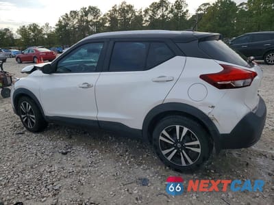 Drugie zdjęcie samochodu z przodu: 2019 NISSAN KICKS SV VIN:3N1CP5CUXKL517397 - miniatura