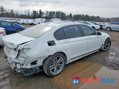 Trzecie zdjęcie samochodu z tyłu: 2017 BMW 750 XI VIN:WBA7F2C52HG422139 - miniatura