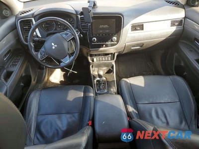 Zdjęcie 8 z 12 samochodu: 2020 MITSUBISHI OUTLANDER SE VIN:JA4AZ3A33LZ030771 - miniatura