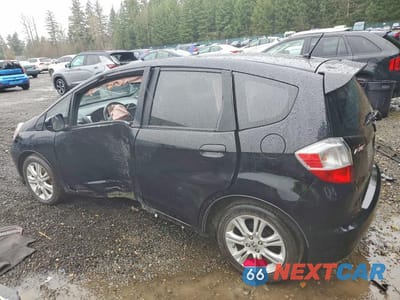 Drugie zdjęcie samochodu z przodu: 2010 HONDA FIT SPORT VIN:JHMGE8H43AC012020 - miniatura