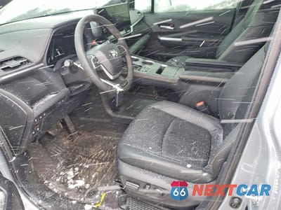 Zdjęcie 7 z 14 samochodu: 2026 TOYOTA SIENNA XLE VIN:5TDCSKFC5TS225472 - miniatura