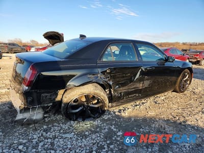 Trzecie zdjęcie samochodu z tyłu: 2023 CHRYSLER 300 TOURING L VIN:2C3CCADG9PH609308 - miniatura