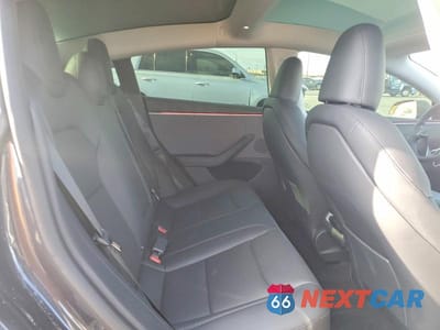 Zdjęcie 10 z 11 samochodu: 2025 TESLA MODEL 3 VIN:5YJ3E1EA1SF908208 - miniatura