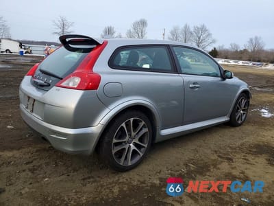 Trzecie zdjęcie samochodu z tyłu: 2009 VOLVO C30 T5 VIN:YV1MK672692135615 - miniatura