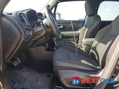 Zdjęcie 7 z 12 samochodu: 2022 JEEP RENEGADE ALTITUDE 4WD VIN:ZACNJDE15NPN60672 - miniatura