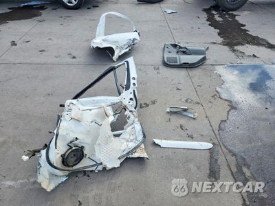 Zdjęcie 13 z 13 samochodu: 2005 NISSAN ARMADA SE VIN:5N1AA08B95N721270 - miniatura