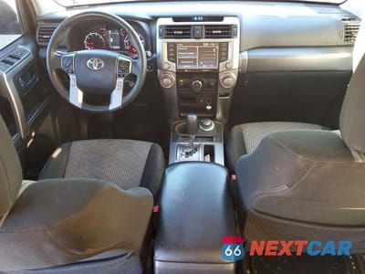 Zdjęcie 8 z 12 samochodu: 2021 TOYOTA 4RUNNER SR5/SR5 PREMIUM VIN:JTEMU5JR8M5909401 - miniatura