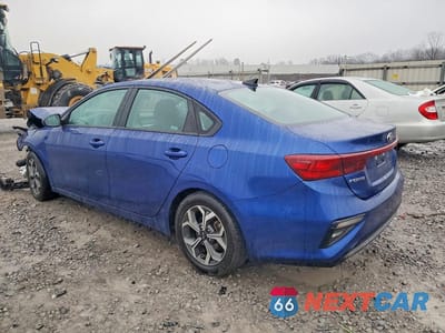Drugie zdjęcie samochodu z przodu: 2021 KIA FORTE FE VIN:3KPF24AD4ME360494 - miniatura
