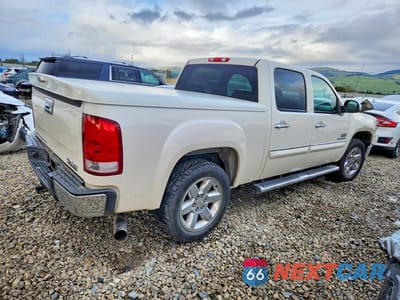 Trzecie zdjęcie samochodu z tyłu: 2013 GMC SIERRA C1500 SLE VIN:3GTP1VE0XDG220975 - miniatura