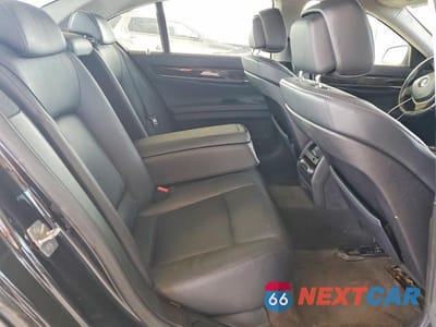 Zdjęcie 10 z 12 samochodu: 2012 BMW 740 I VIN:WBAKA4C51CDS99383 - miniatura