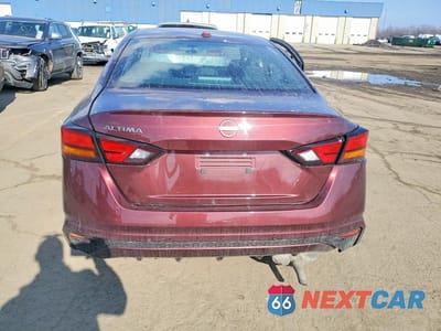 Zdjęcie 6 z 11 samochodu: 2025 NISSAN ALTIMA 2.5 SV VIN:1N4BL4DV7SN326046 - miniatura