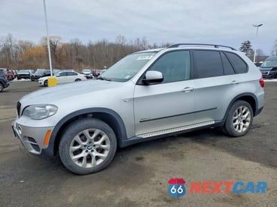 2012 BMW X5 XDRIVE35I 5UXZV4C56CL765058 - główne zdjęcie licytacji z USA - miniatura