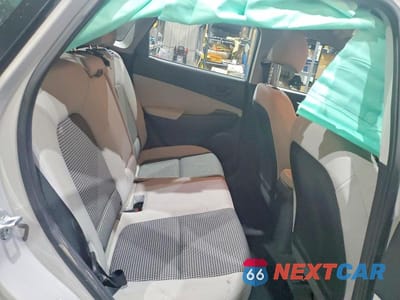 Zdjęcie 11 z 14 samochodu: 2022 HYUNDAI KONA SE VIN:KM8K2CAB4NU802616 - miniatura
