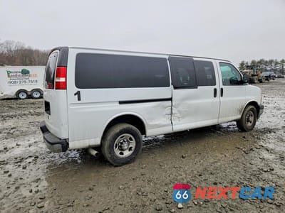 Trzecie zdjęcie samochodu z tyłu: 2019 CHEVROLET EXPRESS G3500 LT VIN:1GAZGPFG1K1282610 - miniatura