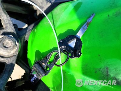 Zdjęcie 8 z 9 samochodu: 2022 KAWASAKI EX400 VIN:JKAEXKG17NDAG9837 - miniatura