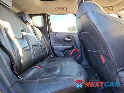 Zdjęcie 10 z 11 samochodu: 2015 JEEP RENEGADE TRAILHAWK VIN:ZACCJBCT4FPC16125 - miniatura