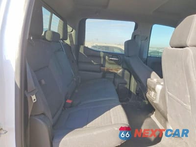 Zdjęcie 10 z 11 samochodu: 2021 CHEVROLET SILVERADO K1500 RST VIN:1GCUYEET8MZ353839 - miniatura