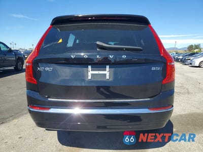 Zdjęcie 6 z 12 samochodu: 2025 VOLVO XC90 PLUS VIN:YV4M12PE8S1311360 - miniatura