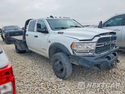 Czwarte zdjęcie samochodu z boku: 2020 RAM 3500 VIN:3C7WRTCL5LG225816 - miniatura