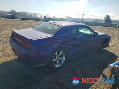 Trzecie zdjęcie samochodu z tyłu: 2010 DODGE CHALLENGER R VIN:2B3CJ5DT6AH195032 - miniatura