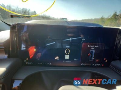 Zdjęcie 9 z 12 samochodu: 2025 LINCOLN AVIATOR RESERVE VIN:5LM5J7WC6SGL10461 - miniatura