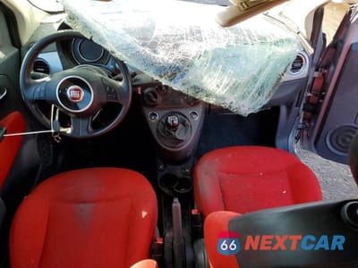 Zdjęcie 8 z 12 samochodu: 2015 FIAT 500 POP VIN:3C3CFFAR2FT648001 - miniatura