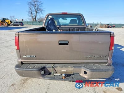 Zdjęcie 6 z 11 samochodu: 1999 CHEVROLET S TRUCK S10 VIN:1GCCS19X0X8198930 - miniatura