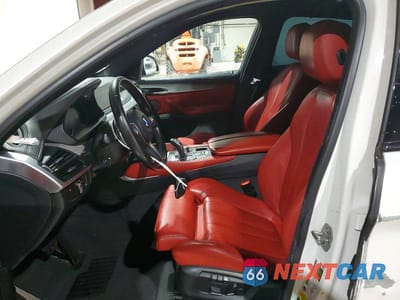 Zdjęcie 7 z 12 samochodu: 2019 BMW X6 XDRIVE35I VIN:5UXKU2C5XK0Z62954 - miniatura