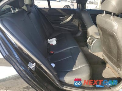 Zdjęcie 10 z 11 samochodu: 2017 BMW 320 I VIN:WBA8E1G58HNU13050 - miniatura