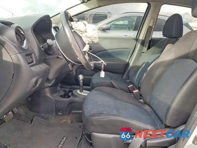 Zdjęcie 7 z 13 samochodu: 2019 NISSAN VERSA NOTE SV VIN:3N1CE2CP5KL358352 - miniatura