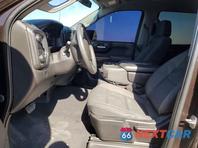 Zdjęcie 7 z 12 samochodu: 2020 CHEVROLET SILVERADO C1500 LT VIN:3GCPWCED7LG299285 - miniatura