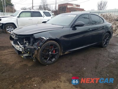 2021 ALFA ROMEO GIULIA TI ZARFANBN7M7645034 - główne zdjęcie licytacji z USA - miniatura