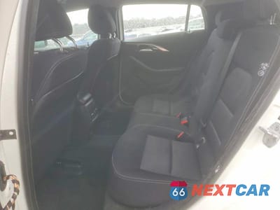 Zdjęcie 10 z 12 samochodu: 2018 INFINITI QX30 BASE VIN:SJKCH5CP8JA043506 - miniatura
