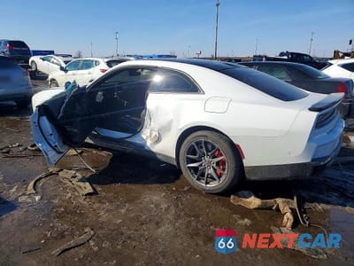 Drugie zdjęcie samochodu z przodu: 2024 DODGE CHARGER DAYTONA SCAT PACK VIN:2C3CDBDKXRR167031 - miniatura