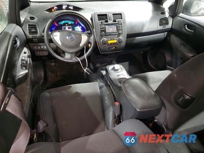 Zdjęcie 8 z 11 samochodu: 2013 NISSAN LEAF S VIN:1N4AZ0CP1DC426096 - miniatura