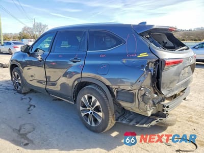 Drugie zdjęcie samochodu z przodu: 2023 TOYOTA HIGHLANDER L VIN:5TDKDRAH8PS512957 - miniatura