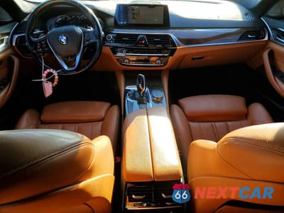 Zdjęcie 8 z 11 samochodu: 2019 BMW 540 XI VIN:WBAJE7C50KG893025 - miniatura