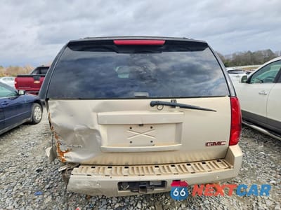 Zdjęcie 6 z 13 samochodu: 2007 GMC YUKON VIN:1GKFC13J37R143093 - miniatura