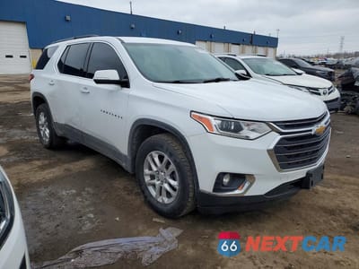 Czwarte zdjęcie samochodu z boku: 2019 CHEVROLET TRAVERSE LT VIN:1GNEVHKW3KJ150793 - miniatura