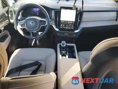 Zdjęcie 8 z 14 samochodu: 2025 VOLVO XC90 CORE VIN:YV4062PA3S1377506 - miniatura