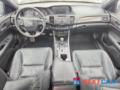 Zdjęcie 8 z 12 samochodu: 2017 HONDA ACCORD SPORT SPECIAL EDITION VIN:1HGCR2F16HA237260 - miniatura