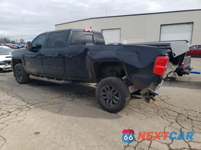 Drugie zdjęcie samochodu z przodu: 2019 CHEVROLET SILVERADO K2500 HEAVY DUTY LTZ VIN:1GC1KTEY1KF149578 - miniatura