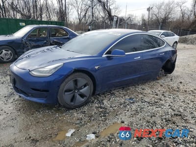 2019 TESLA MODEL 3 5YJ3E1EA1KF299492 - główne zdjęcie licytacji z USA - miniatura