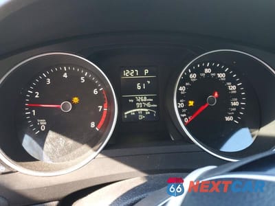 Zdjęcie 9 z 13 samochodu: 2018 VOLKSWAGEN JETTA S VIN:3VW2B7AJ7JM230892 - miniatura