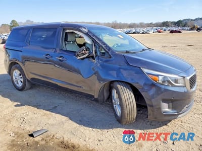 Czwarte zdjęcie samochodu z boku: 2017 KIA SEDONA LX VIN:KNDMB5C11H6236517 - miniatura
