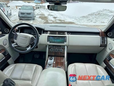 Zdjęcie 6 z 10 samochodu: 2017 LAND ROVER RANGE ROVER VIN:SALGR2FK1HA355105 - miniatura